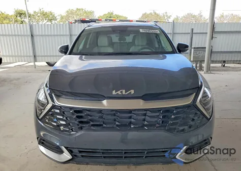 2025 Kia Sportage Ex z USA, uszkodzony, nr VIN KNDPVCDF1S7344222